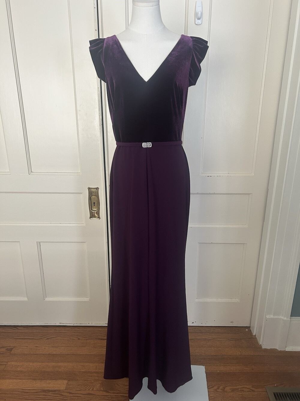 Lauren Ralph Lauren Velvet Belted Maxi Formal Dress Womens Size 8 Purple Elegant